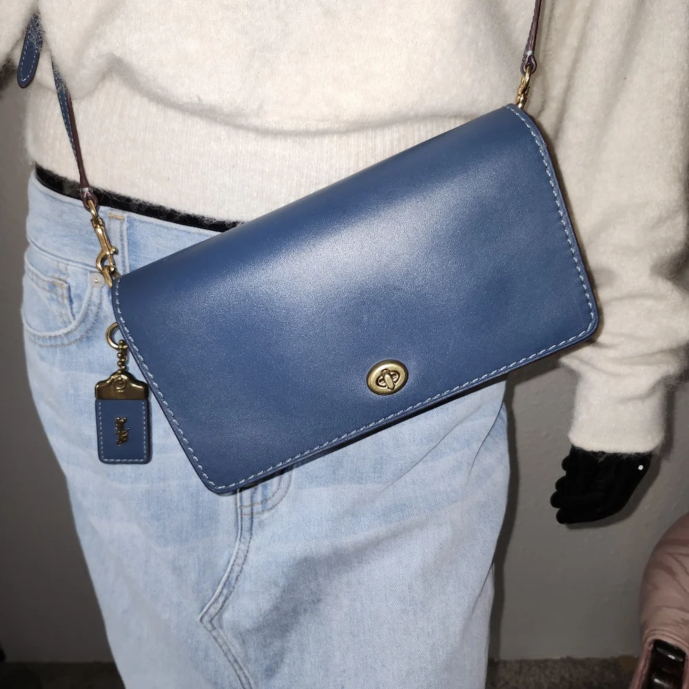 COACH Dinky 1941 Cornflower Blue Glove Tanned Leather Crossbody - Picture 2 of 12